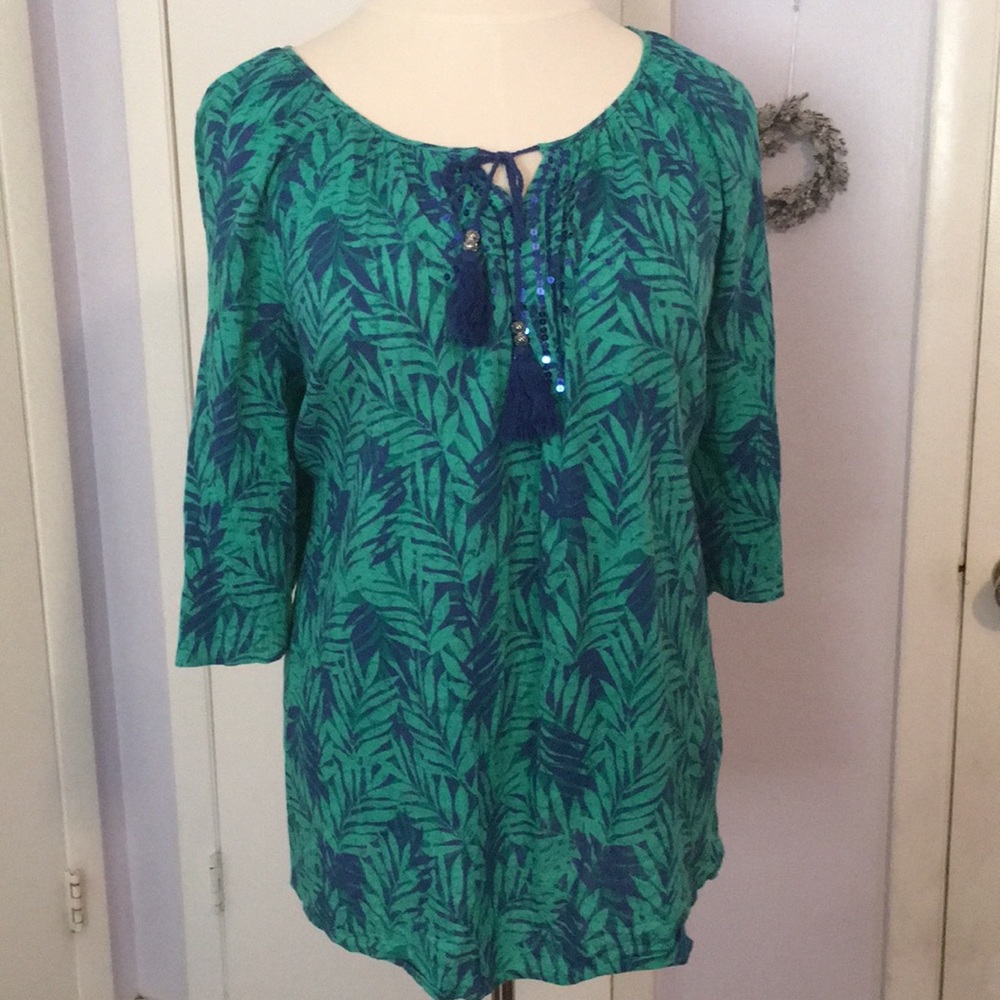 Beautiful  top by Catherines 3xp close out sale 🎉